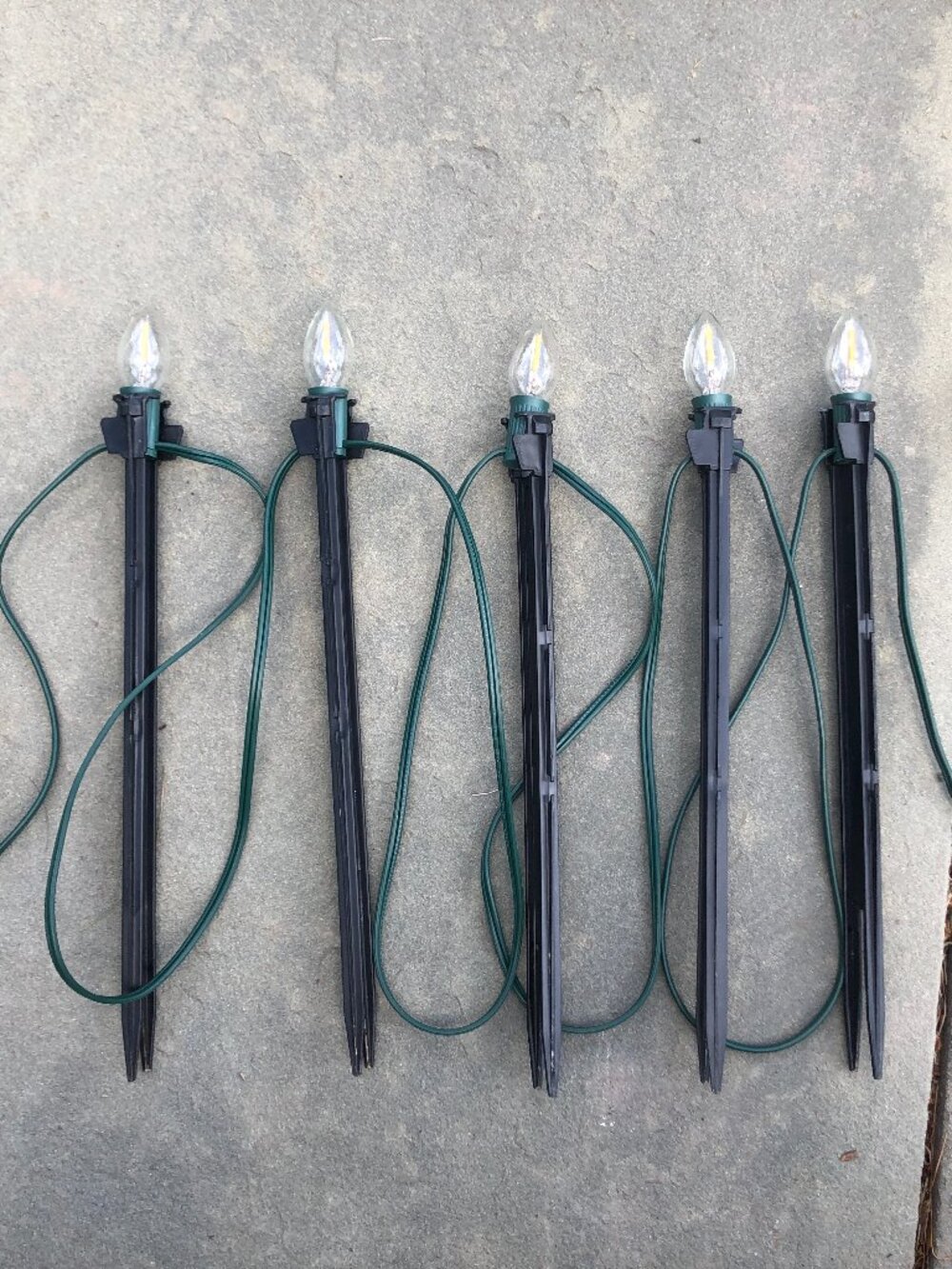 Blow Mold Pathway Light Toppers 5 Lawn Stake Markers w/ 5 Socket Light Cord C7